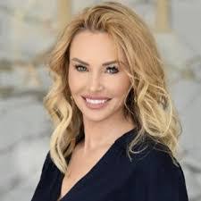 Tammy Wolf's Instagram, Twitter & Facebook