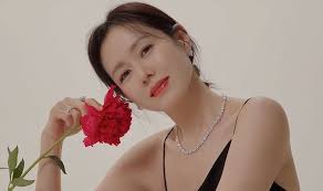 Son Ye Jin 🌸🇦🇷 (@sonyejinarg) • Threads, Say more