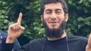 Student, 21, died after he 'slipped using weight machine at gym and dropped  65kg bar