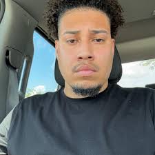 Whether it's your main or not.. who has the best fighting style