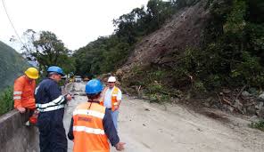 Maybe you would like to learn more about one of these? Maxima Alerta En Guayabetal Por Derrumbe En La Via Al Llano Bogota Caracol Radio