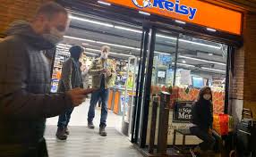 827 m.) is a mountain pass in the jura mountains in the canton of bern in switzerland. Quarantaine En Espagne Ce Qui Est Ouvert Ou Ferme Interdit Ou Autorise