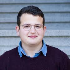 Andrew Udell's Instagram, Twitter & Facebook