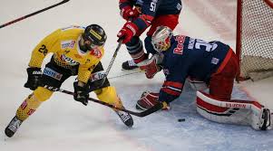Die deutsche nationalmannschaft im eishockey trifft in gruppe a auf dänemark, finnland. Das Halbfinale Der Ebel Heute Live Auf Sky Spiel 6 Zwischen Salzburg Und Vienna Capitals Sky Sport Austria