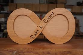 Al igual que la hiedra hace referencia a la fidelidad, pero el alhelí. Bodas De Madeira 5 Anos De Casados E Tudo Sobre A Comemoracao Tudo Ela