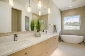 We cannot say enough great things about the grand hyatt tampa bay! Modern Master Bath With Floating Vanity And Vessel Tub Led Lighting Under Vanity Modern Bathroom Lighting Modern Bathtub Modern Bathroom