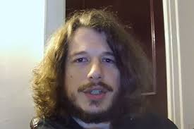 R. Kelly's cellmate draws him doing yoga in prison comic book