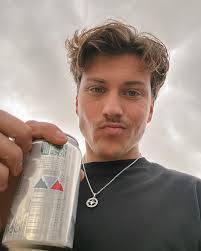 rileystranaghan) • Instagram photos and videos