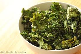 Como Hacer Chips De Kale Mi Diario De Cocina Recipe Appetizer Recipes Making Kale Chips Kale Chips
