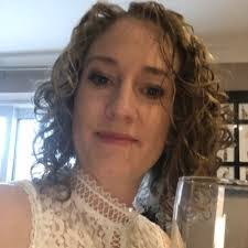 Leigh Purdy's Instagram, Twitter & Facebook