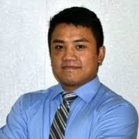 Vang Moua's Instagram, Twitter & Facebook