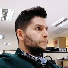 Ahora Sandra Bardon en RootedCON. Enhorabuena por tu excelente  exposición.👏🏼👏🏼👏🏼😃