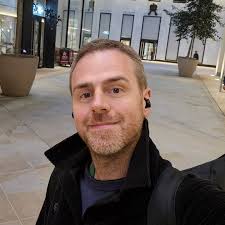 One of them good days! Wrote another chapter of the new novel, introducing  another great character I already love AND paid an overdue visit to  @piccadillywaterstones to find Thomas True sitting proud