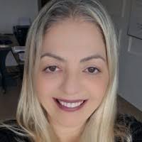 80+ perfiles de «Alba Moreira»