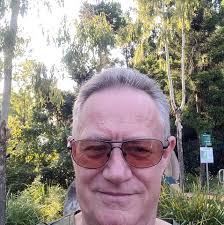 She claims her outfit led to her being removed from the store 😳 Full story  here:  https://igvofficial.com/viral/kerolay-chaves-kicked-out-of-store-over-shorts/?utm_source=facebook&utm_medium=social&utm_campaign=IGVpiccap&utm_term=rl-v1-shorts-too-short  ...