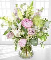 Beautiful, fresh flowers delivered free. English Garden Send Flowers Online Same Day Flower Delivery Flower Delivery