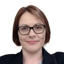 Jennifer Puetz's Instagram, Twitter & Facebook