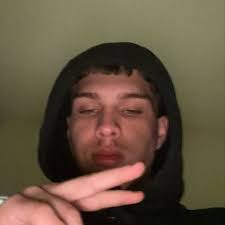 Kaleb Espinoza (@KalebEspinoza17)