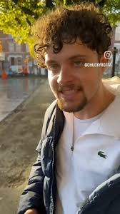 De freestyle rap Hele show "Voor iedereen beter" te zien op @videolandonline