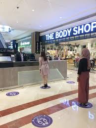 The design of the mall include the egyptian pyramid and the lion standing at the entrance to the mall. Covid 19 9 Hygiene Tips To Know When Visiting Shopping Malls