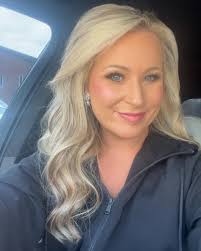 Holly Webb Morgan Hairstylist-Laurel, MS (@hair_by_hollywebbmorgan) ·  Laurel, MS