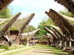 Rumah adat nowou sesat merupakan rumah adat yang berasal dari provinsi lampung. Mengenal Bagian Bagian Tongkonan Rumah Adat Toraja Infotoraja Com