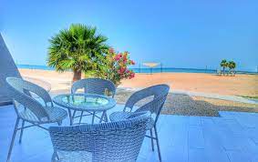 We were going for the soft, gentle sound of waves lapping on the beach but as you can hear, the strong wind is not having it. Hdb Al Khobar Resort And Spa Ù…Ù†ØªØ¬Ø¹ ÙˆØ³Ø¨Ø§ Ù‡Ø¯Ø¨ Ø§Ù„Ø®Ø¨Ø± Al Khobar Updated 2021 Prices