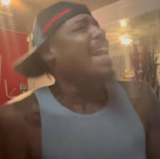 I’m in love with this @arianagrande song titled: “POV(Point Of View). I was  inspired after hearing @aedenalvarez cover of this song. Don’t forget to  come check me and my brothers @officialday26 out