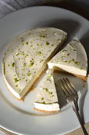 Découvrez les ingrédients, ustensiles et étapes de préparation. Cheesecake Au Citron Vert Sans Cuisson Recette Tangerine Zest