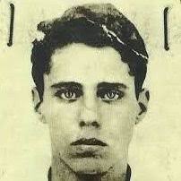 xo, lia VIU O TWICE 😭 (@glowtozaki)