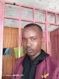 Moses Lemu em pessoas