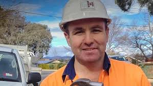 Mr Fluffy: Long-lost hammer returned to tradesman in demolition