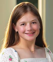 Ella Boyer's Instagram, Twitter & Facebook