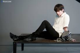 V Bts 방탄소년단 Love Yourself 轉 Tear O Version Photoshoot Sketch Wattpad Kim Suami