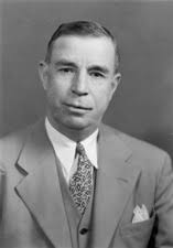 Dennis Chavez's Instagram, Twitter & Facebook