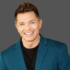 Ayo Jones's Instagram, Twitter & Facebook