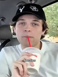 Chris Bataille Au Mcdo Canada