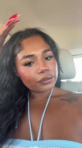 Jessie Woo Talking about Iris Full Clip