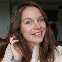 Janine Harder's Instagram, Twitter & Facebook