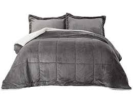 The main difference between down comforters and down alternative comforters is the fill found inside. Bedsure Down Alternative Comforter Set King Size Grey Reversible Sherpa Duvet Insert Luxury Comforter Bed Queen Comforter Sets Comforter Sets Alternative Duvet