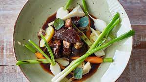 Beef Bourguignon With Dark Chocolate Recipe Unilever Food Solutions Id