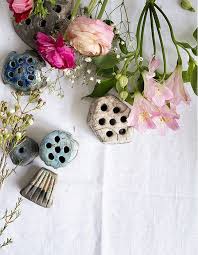 How To Make A Beautiful Flower Arrangement Flower Frog Ceramic Flowers Beautiful Flower Arrangements