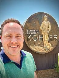 Carolyn Ojeda's Instagram, Twitter & Facebook