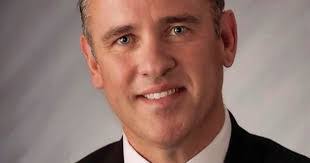 Timothy Rundle's Instagram, Twitter & Facebook