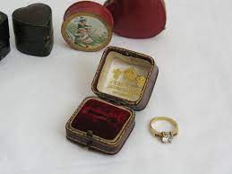 Antique Ring Box Victorian Leather Ring Box Engagement Ring Box Wedding Ring Box Vintage Ring Box Vintage Ring Box Antique Ring Box Leather Ring