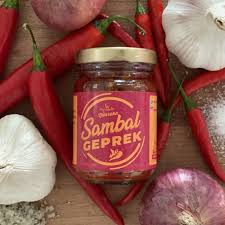 Ayam geprek, ayam goreng tepung yang digeprek lalu disajikan pakai sambal bawang. Sambal Geprek Istimewa Asli Sedap Pedas Menyengat 150g Sambal Ayam Geprek Shopee Malaysia