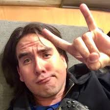 Mike Cisneros (@mikeoholic)