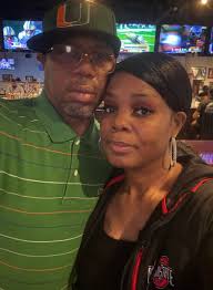 I'm a Buckeye Dating A Hurricane