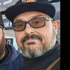 Tracy Manos's Instagram, Twitter & Facebook