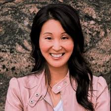 Lynn Blaylock's Instagram, Twitter & Facebook